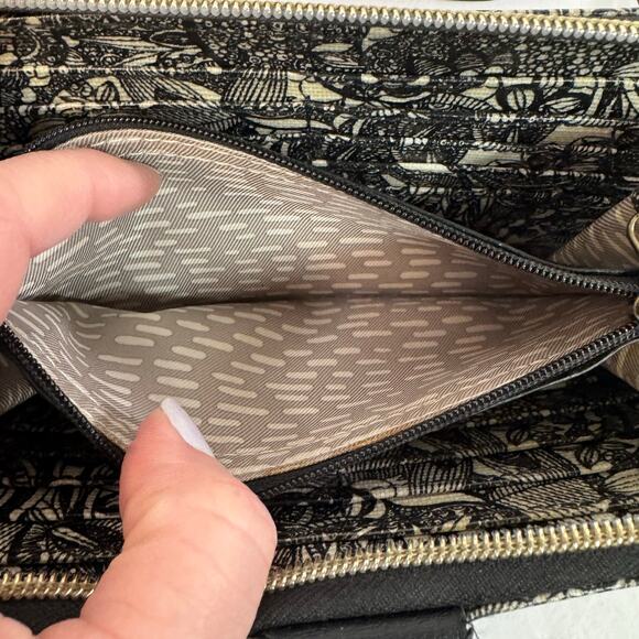 Sakroots Smartphone Wallet with Crossbody strap - Picture 4 of 7